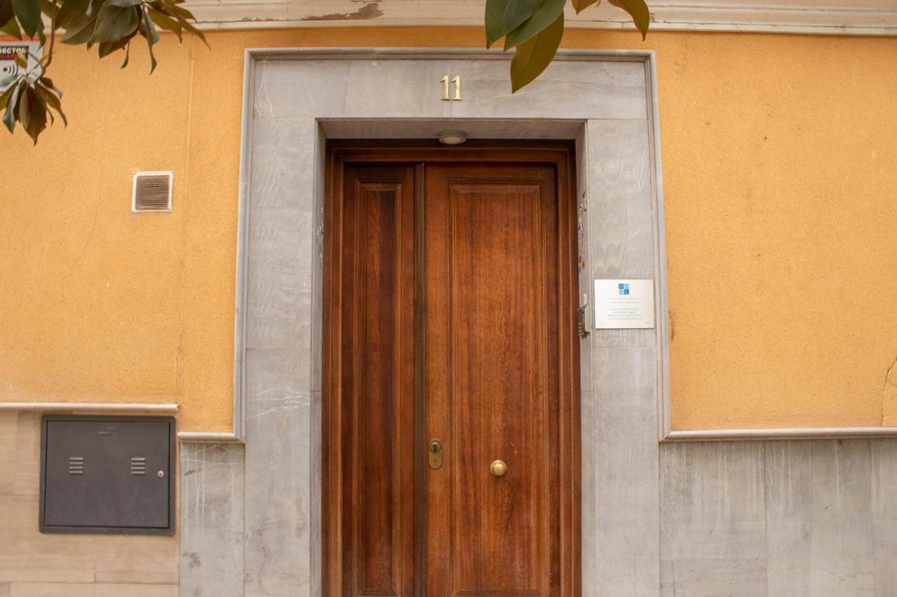 Maravilloso Piso En El Corazon De Granada Bagian luar foto